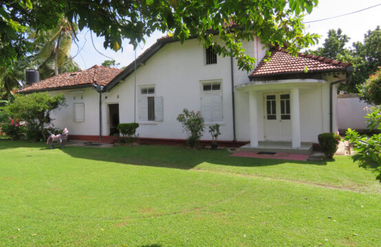 Colonial style house for sale