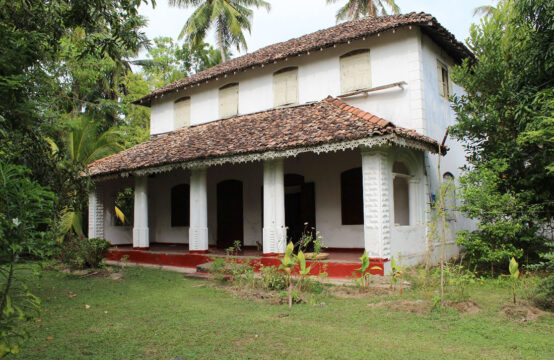 Colonial style house for sale