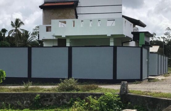 Three-bedroom house for sale in a tranquil setting