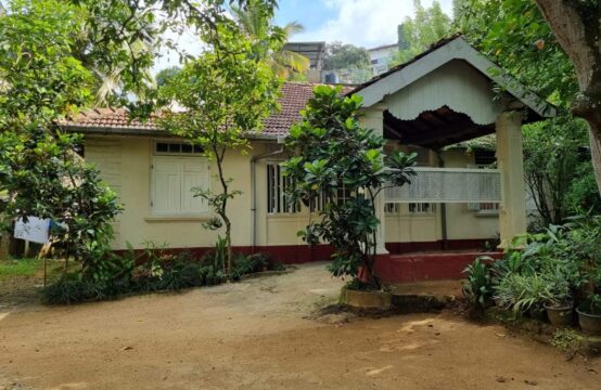 Charming Old-Fashioned “Walawwa”-Style House for Sale in Kandy City