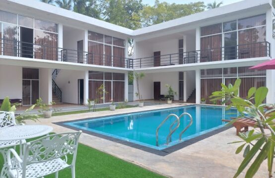 Charming 6-Room Hotel with Pool for Rent in Bentota – Sleeps 20 Guests